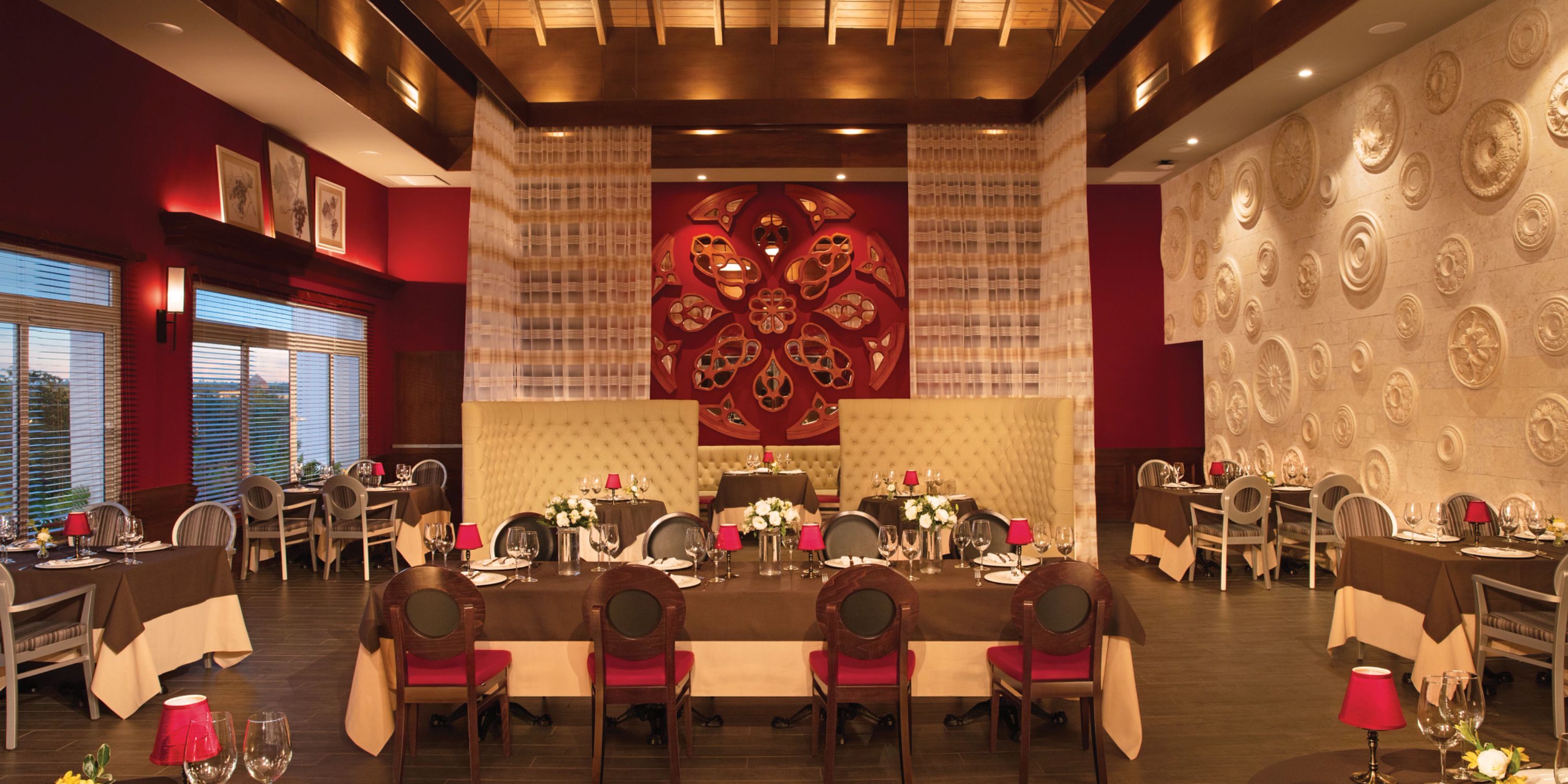 Dreams Dominicus Restaurant 1