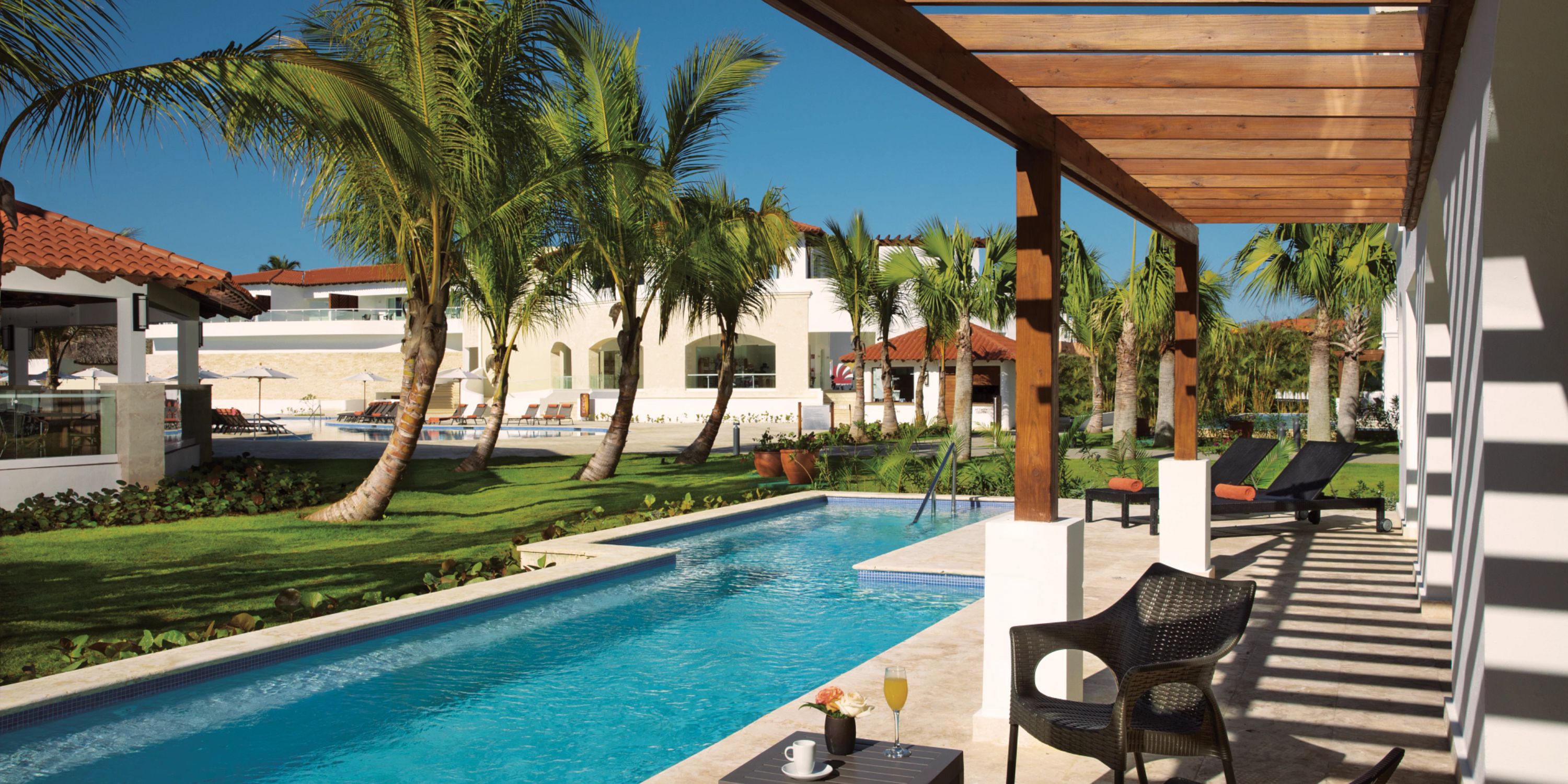 Dreams Dominicus Swim Out Room