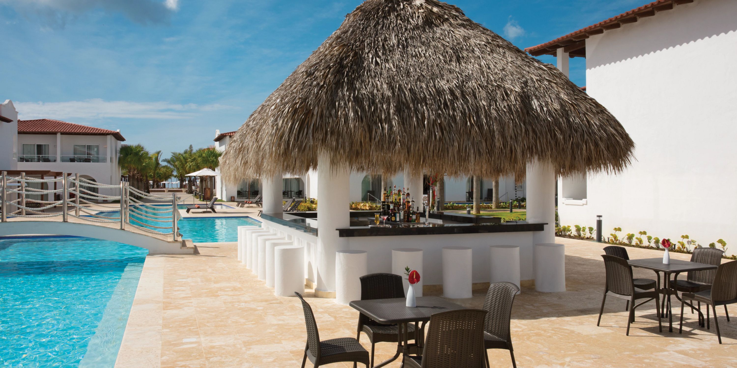 Dreams Dominicus Pool Bar